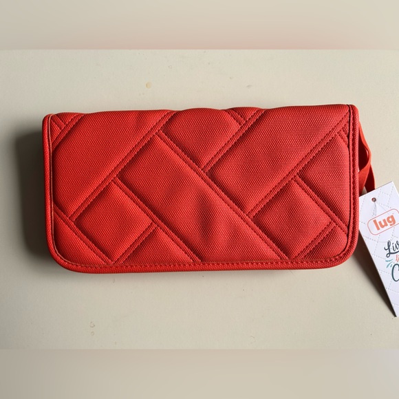 LUG MATTE LUXE TANGO SE RFID TRAVEL WALLET PAPAYA NWT - Picture 2 of 3